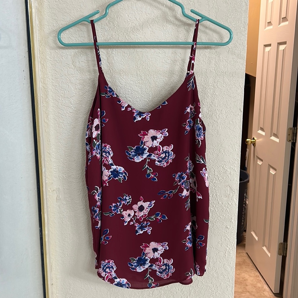 Burgundy sleeveless lined blouse